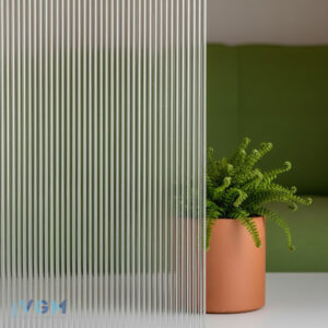 ESTRIADO (1/8″ NARROW REEDED)