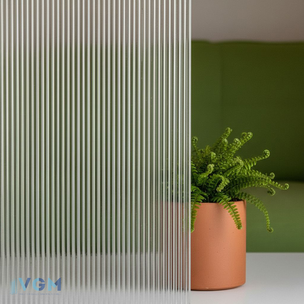 ESTRIADO (1/8″ NARROW REEDED)